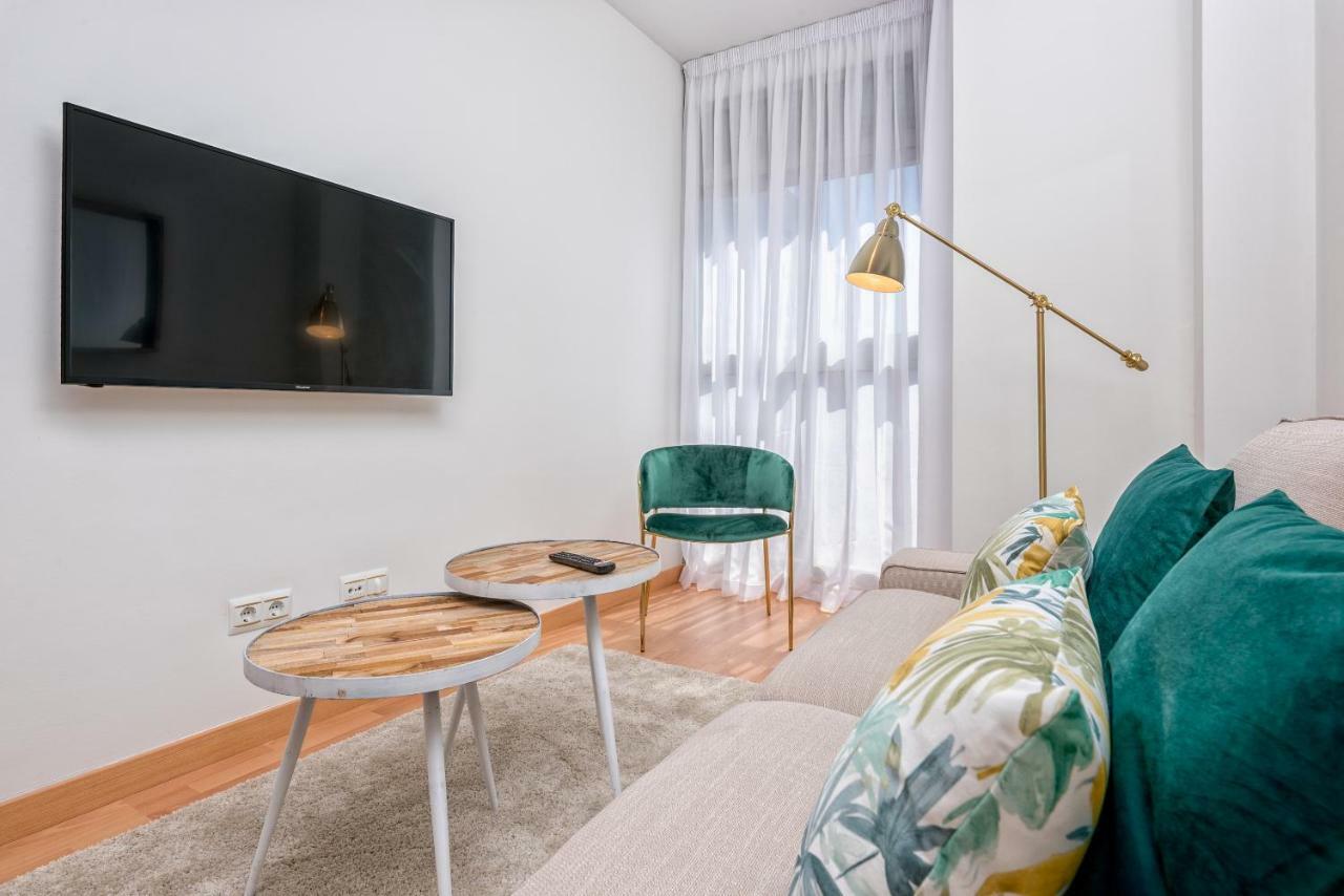 Iloftmalaga Cuarteles Apartment Exterior photo